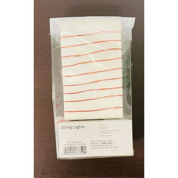 4.75"x7.42" LED Frame Powered by USB cable - Holds one 4"x6" or two 2"x3" photos - Picture 5 of 5